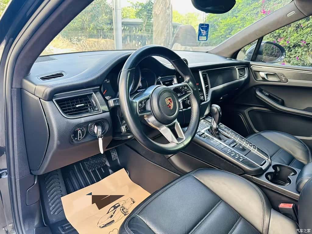 Porsche Macan, 2016 3