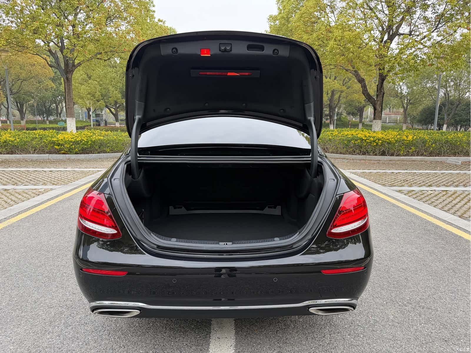 Mercedes-Benz E-Class, 2020 16