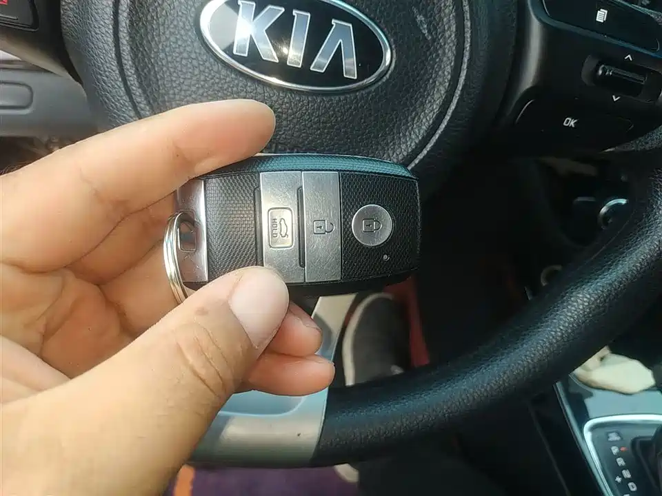 Kia K4
