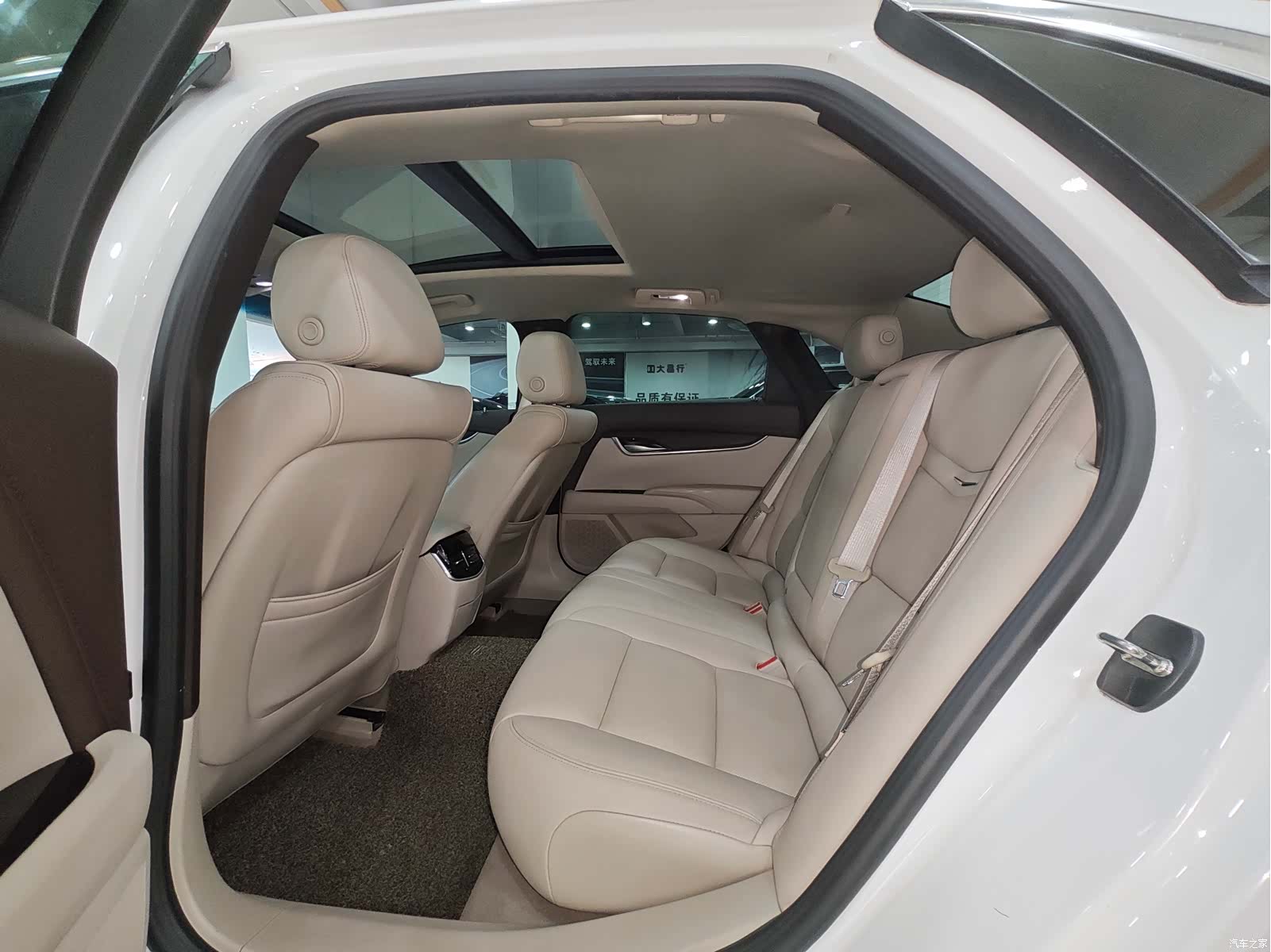 Cadillac XTS, 2015 16