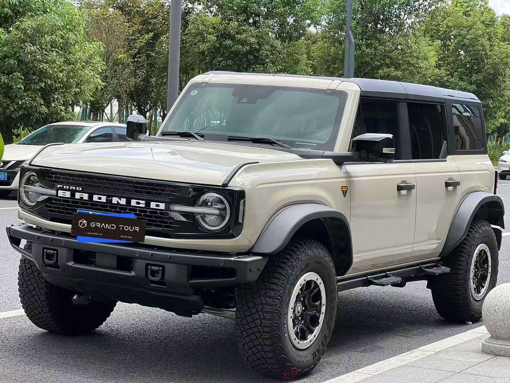 Ford Bronco, 2026 1
