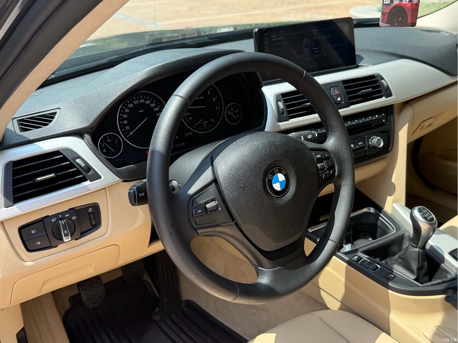 BMW 3 Series, 2013 10