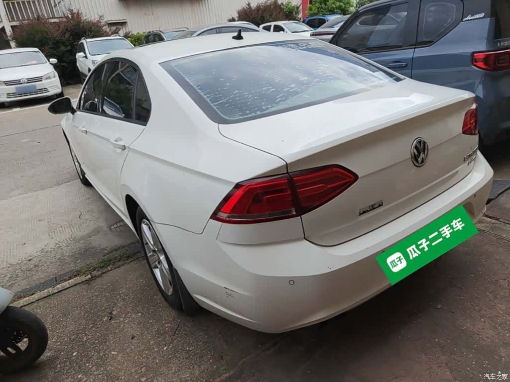 Volkswagen Lamando, 2017 все фото