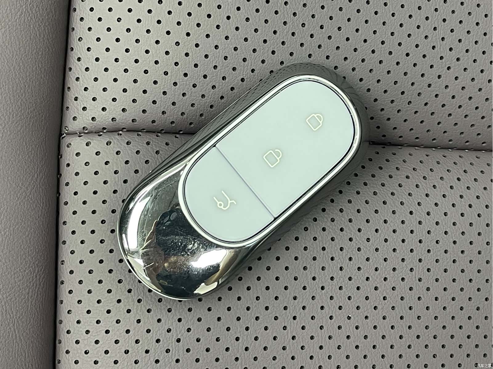 Leapmotor C11, 2024 15