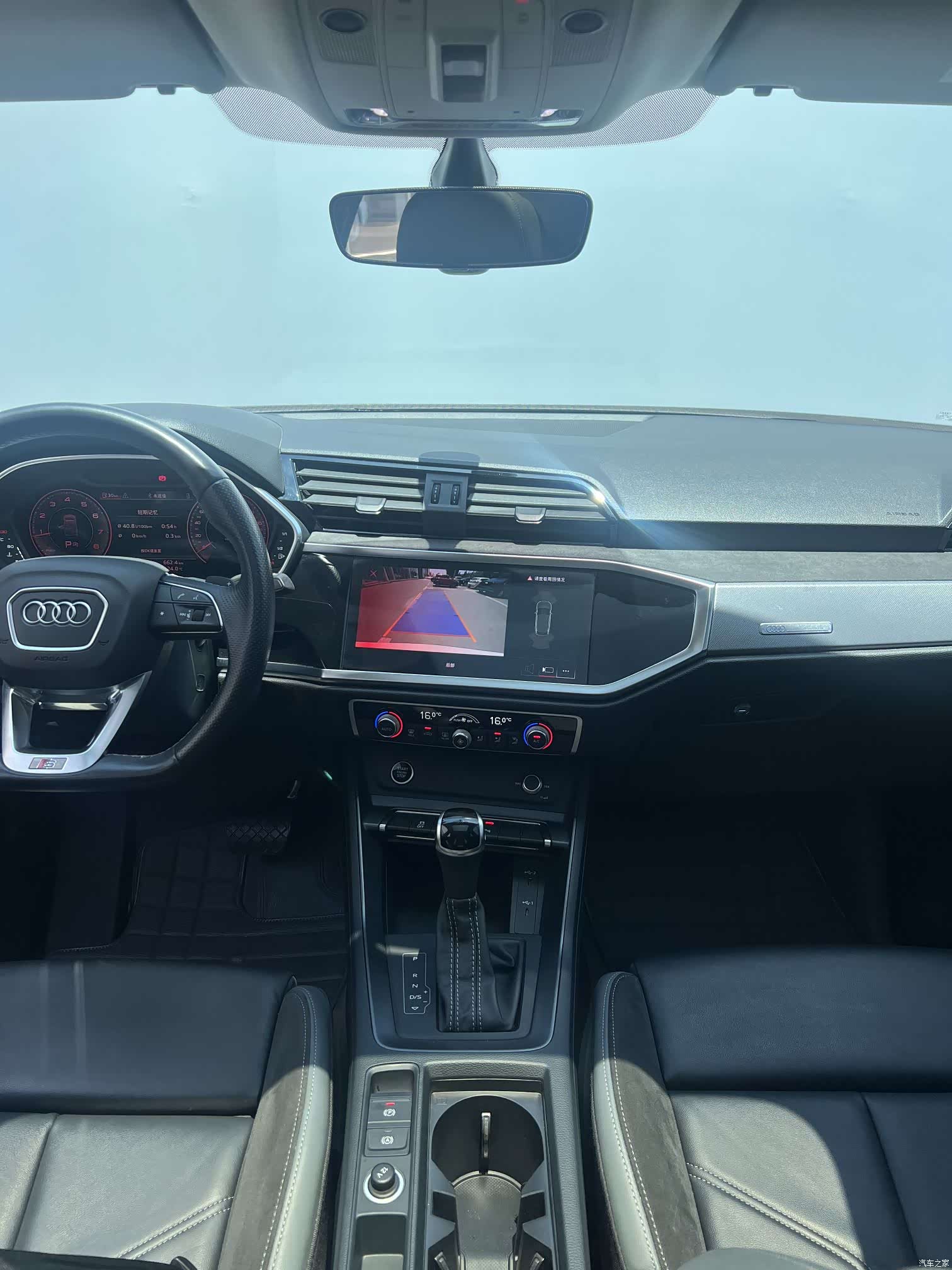 Audi Q3, 2022 7