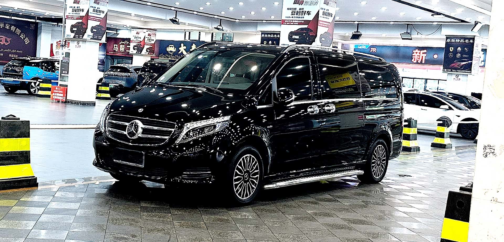 Mercedes-Benz V-Class, 2018 1