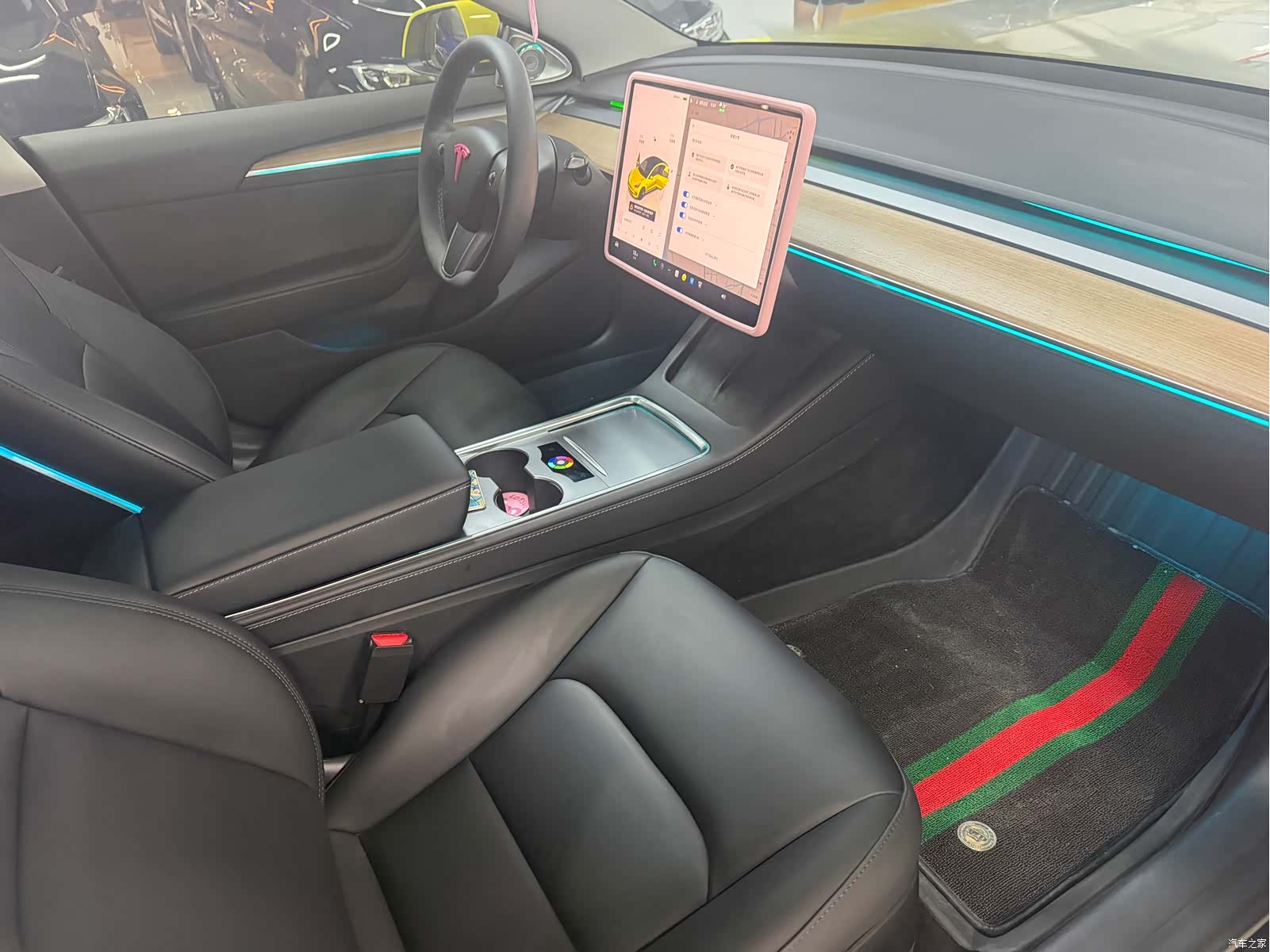 Tesla Model 3, 2023 11