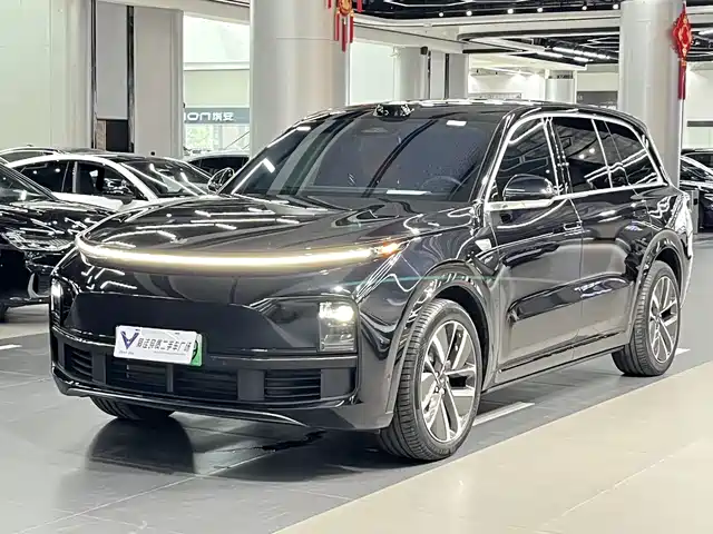 Li Auto L9 2025 — купить из Китая под заказ