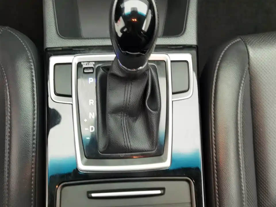 Hyundai Name picture