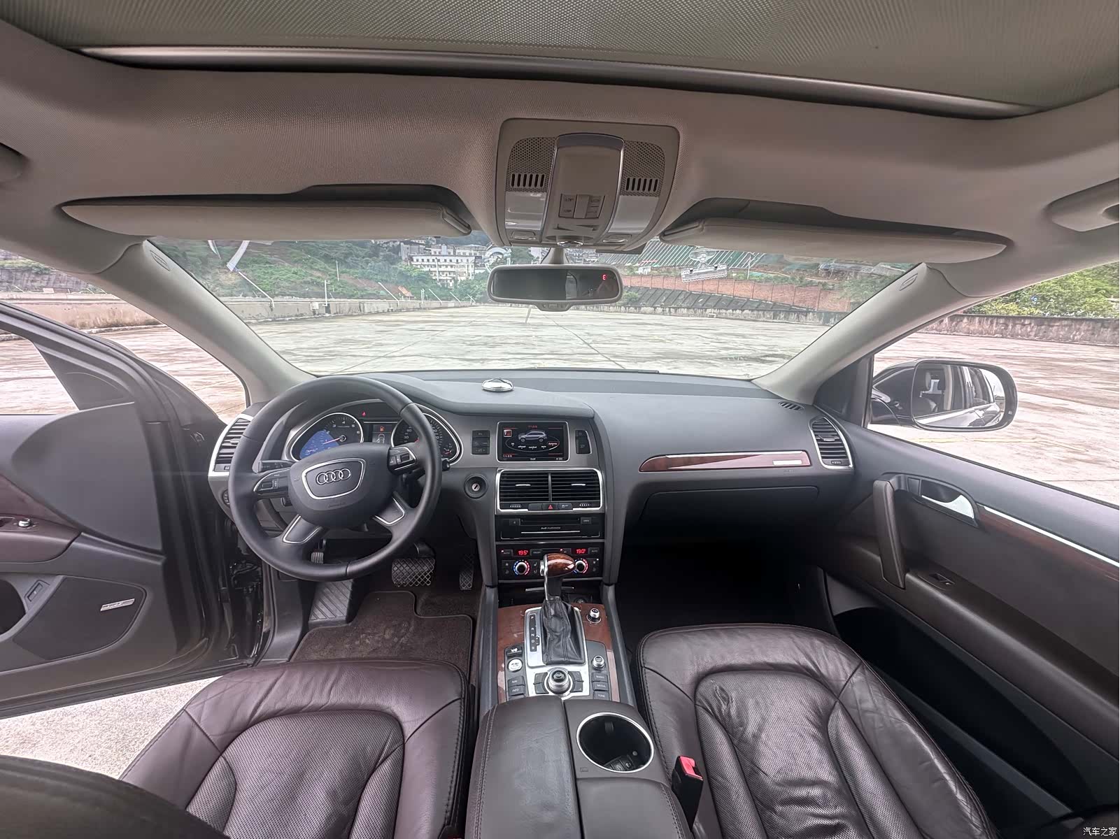 Audi Q7, 2012 16