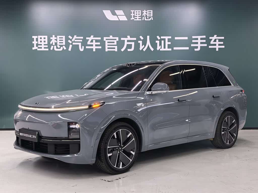 Li Auto L8