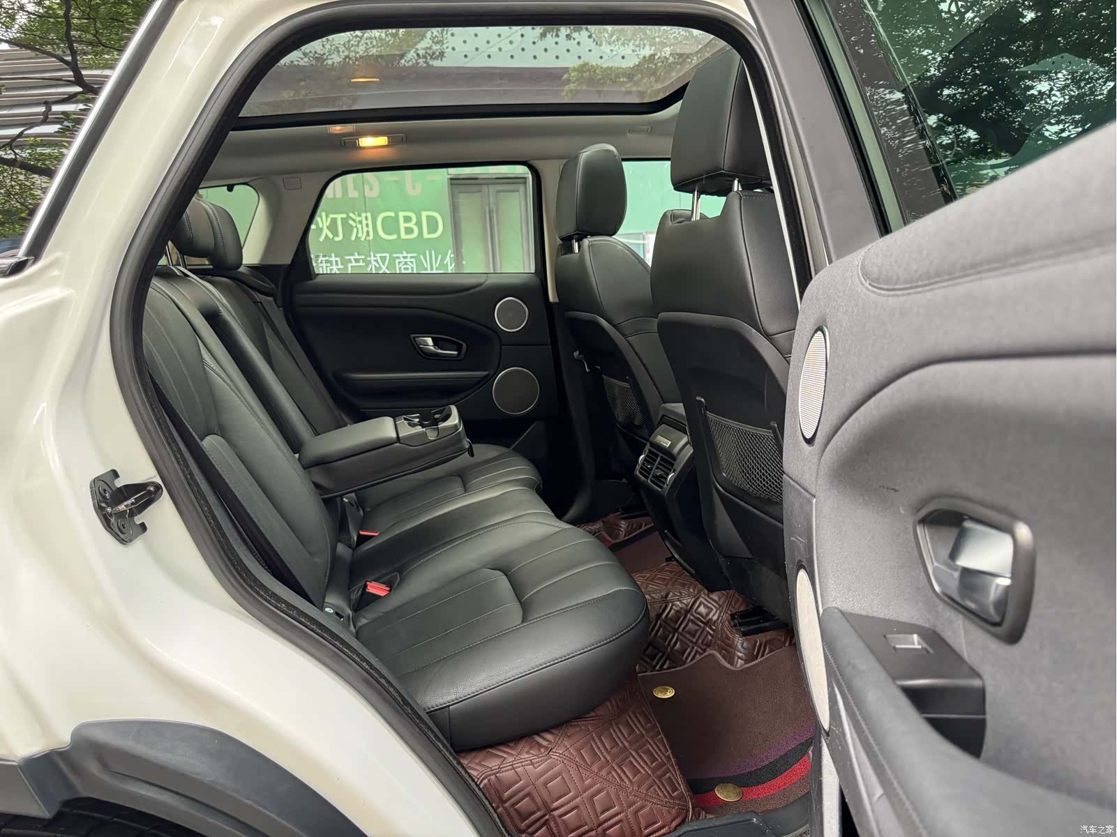 Land Rover Range Rover, 2018 11