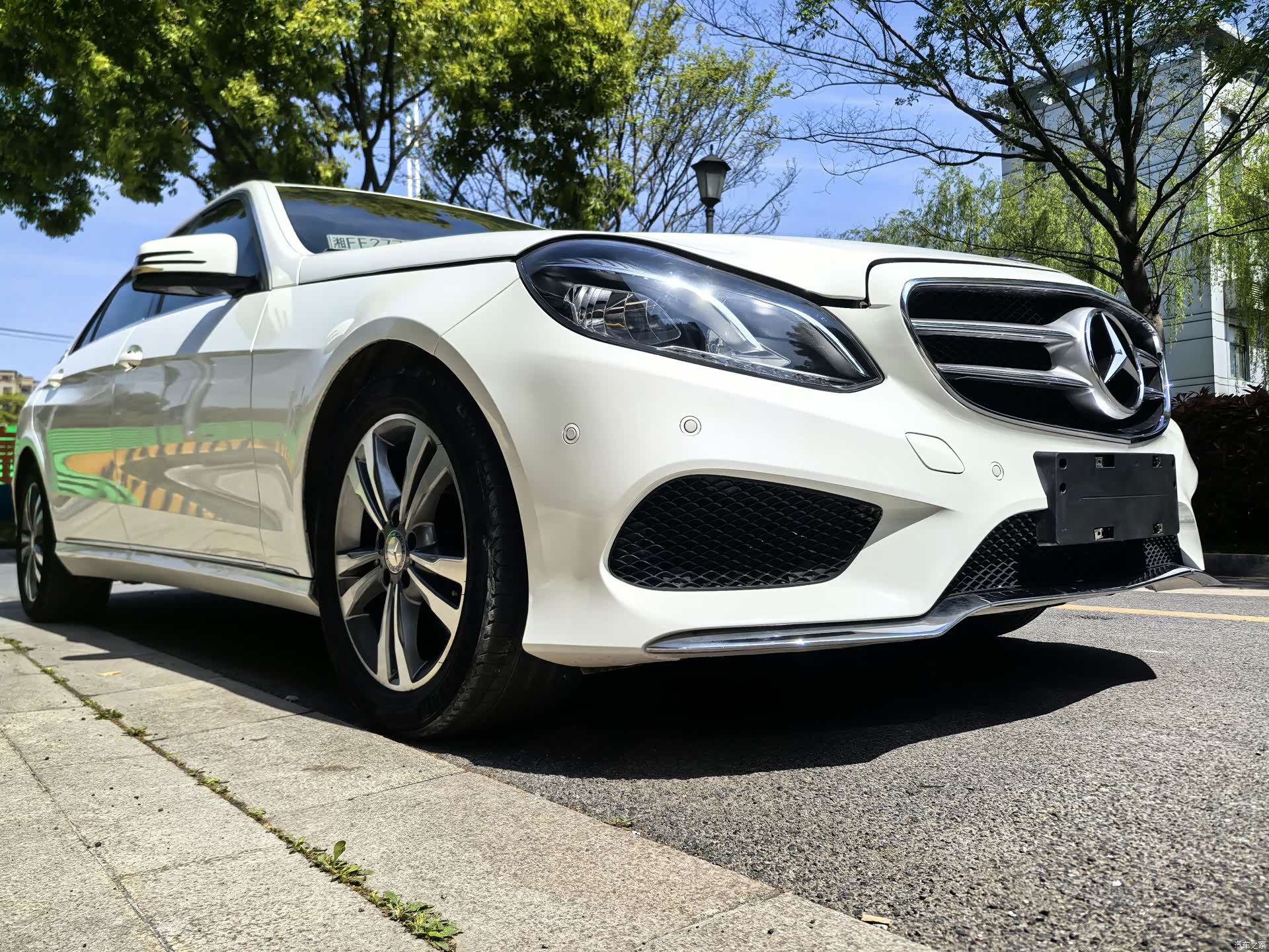 Mercedes-Benz E-Class, 2013 3