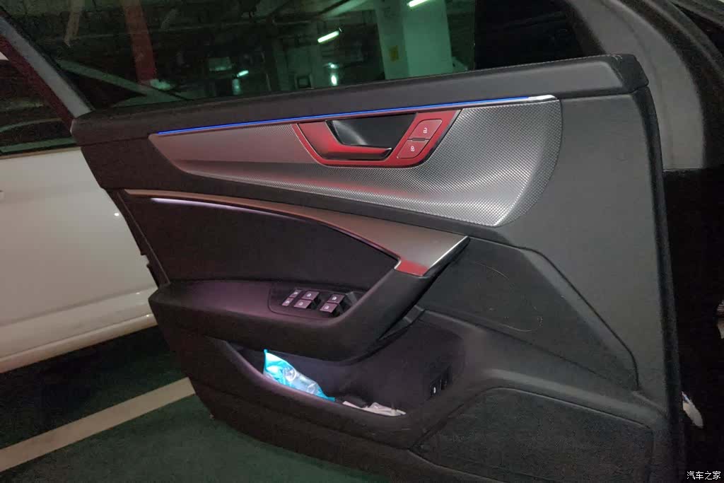 Audi A6L, 2025 7