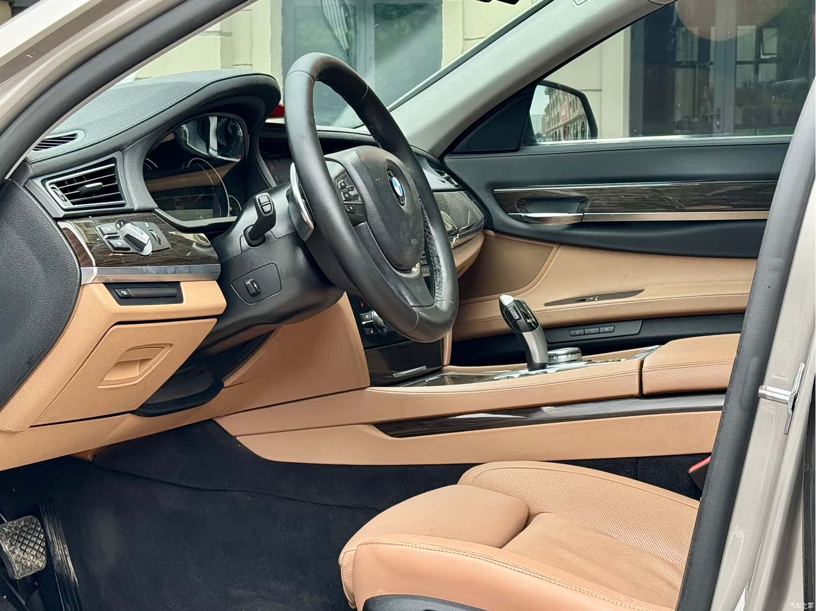 BMW 7 Series, 2015 4