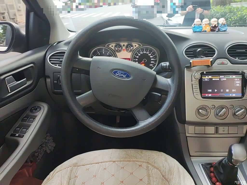 Ford Focus, 2016 3
