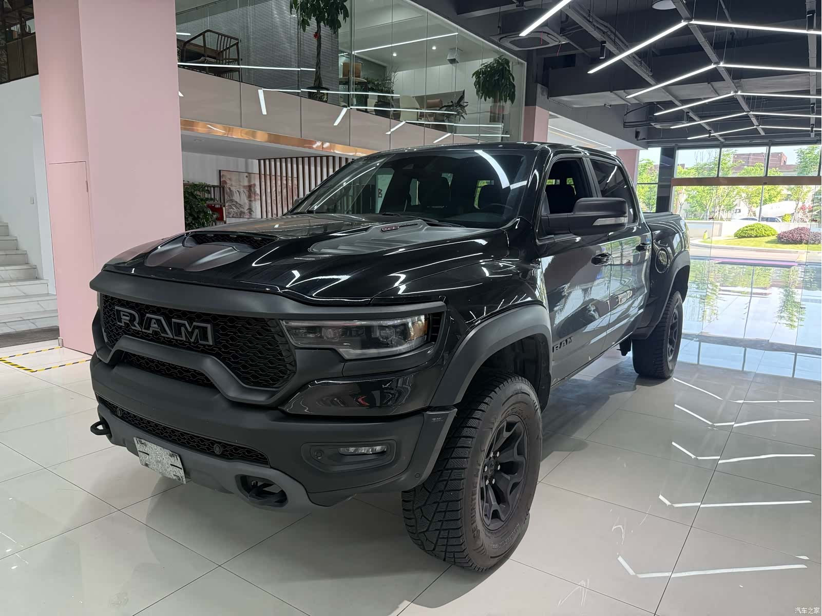 RAM Trucks, 2023 1