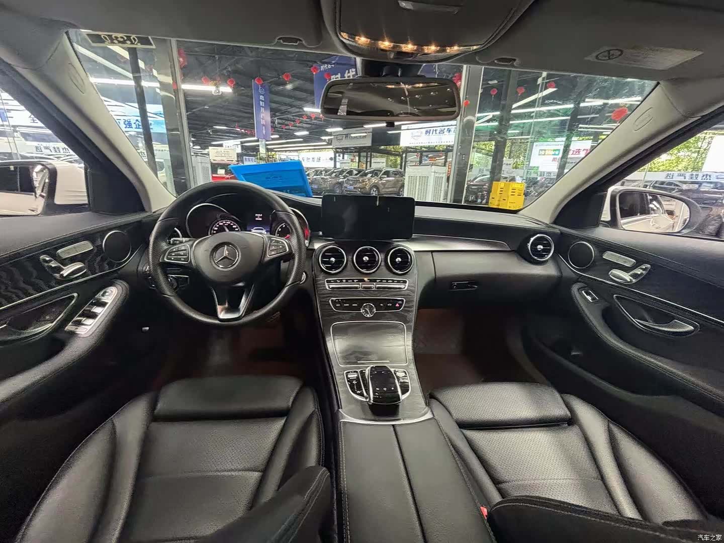 Mercedes-Benz C-Class, 2016 10