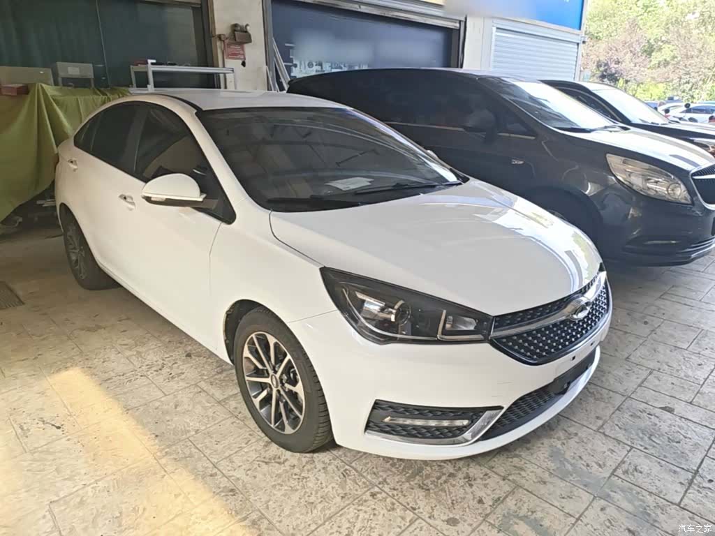 Chery 5, 2023 4