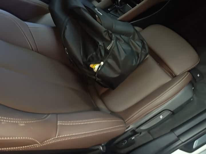BMW X2 2021 sDrive25i Leading M yue ye tao zhuang