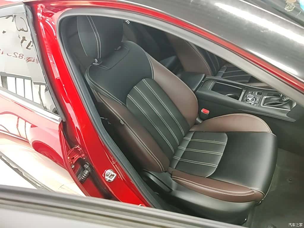 Mazda CX-4, 2020 25