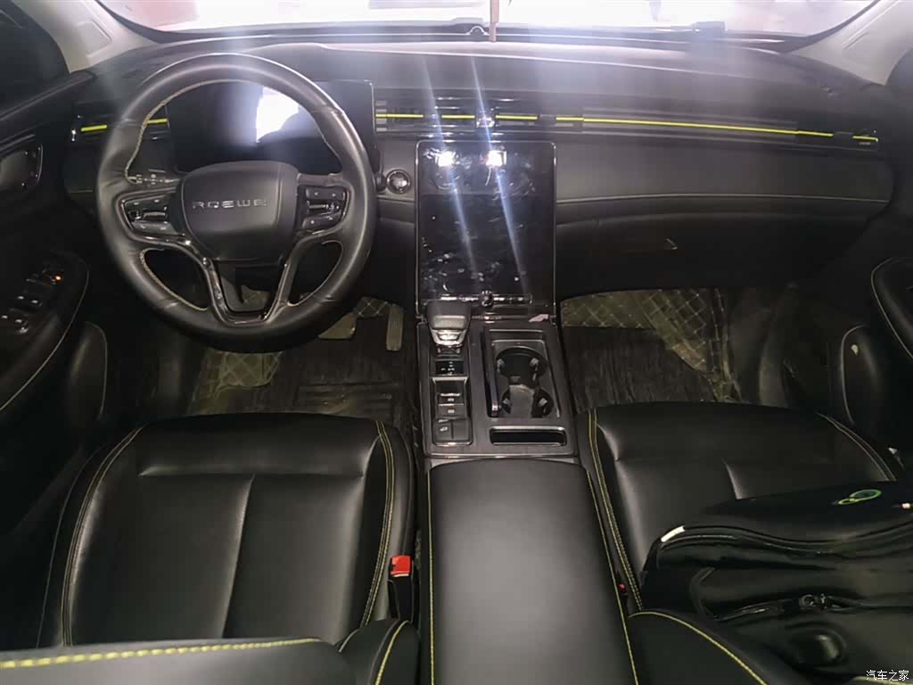 Roewe RX5, 2022 10