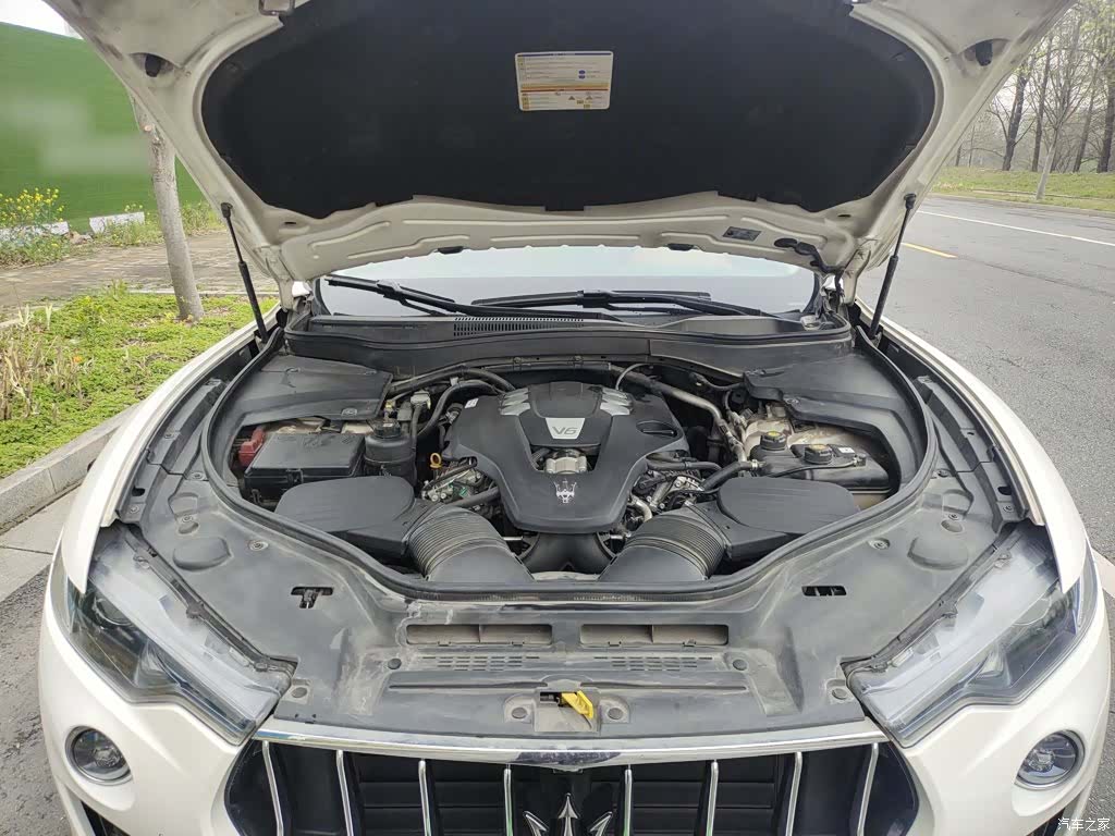 Maserati Levante, 2017 17