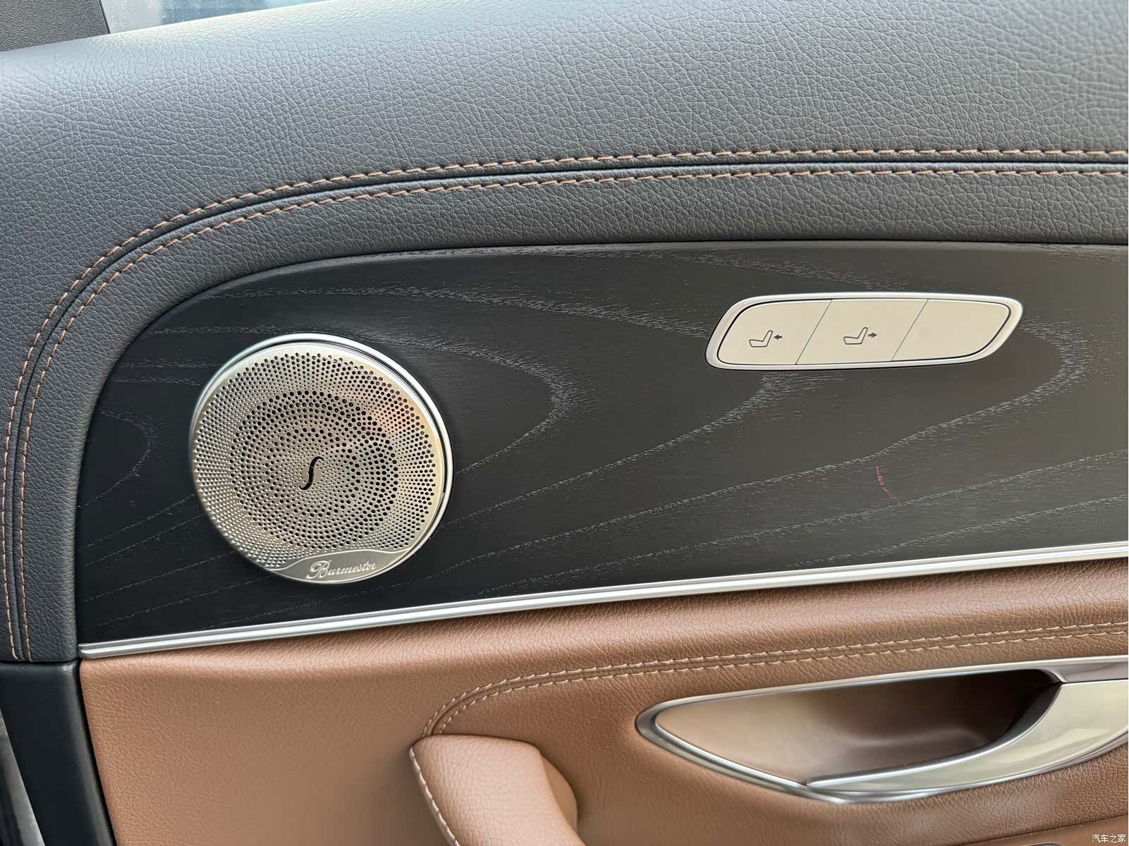 Mercedes-Benz E-Class, 2023 17