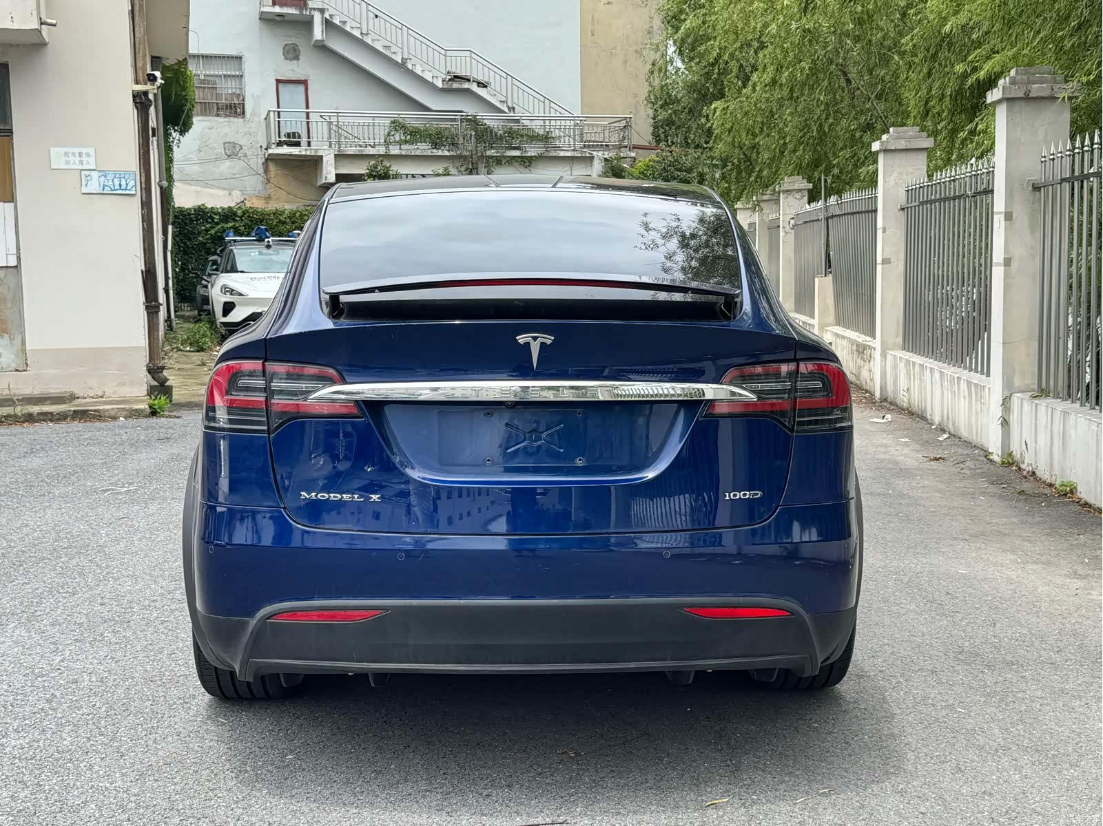 Tesla Model X, 2017 6
