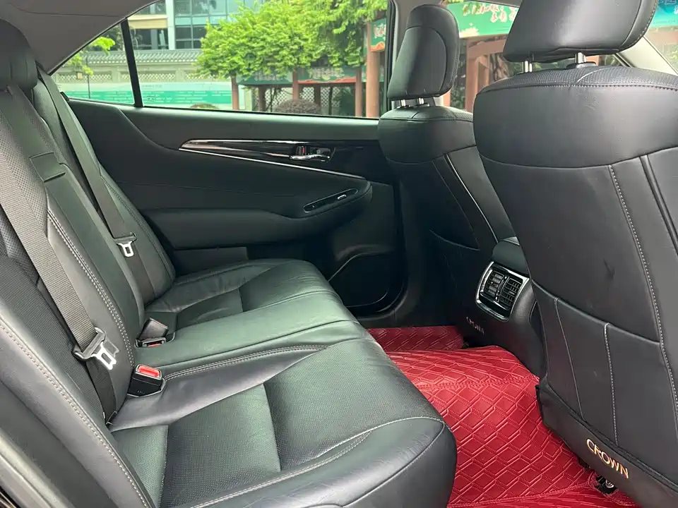 Toyota crown Toyota crown