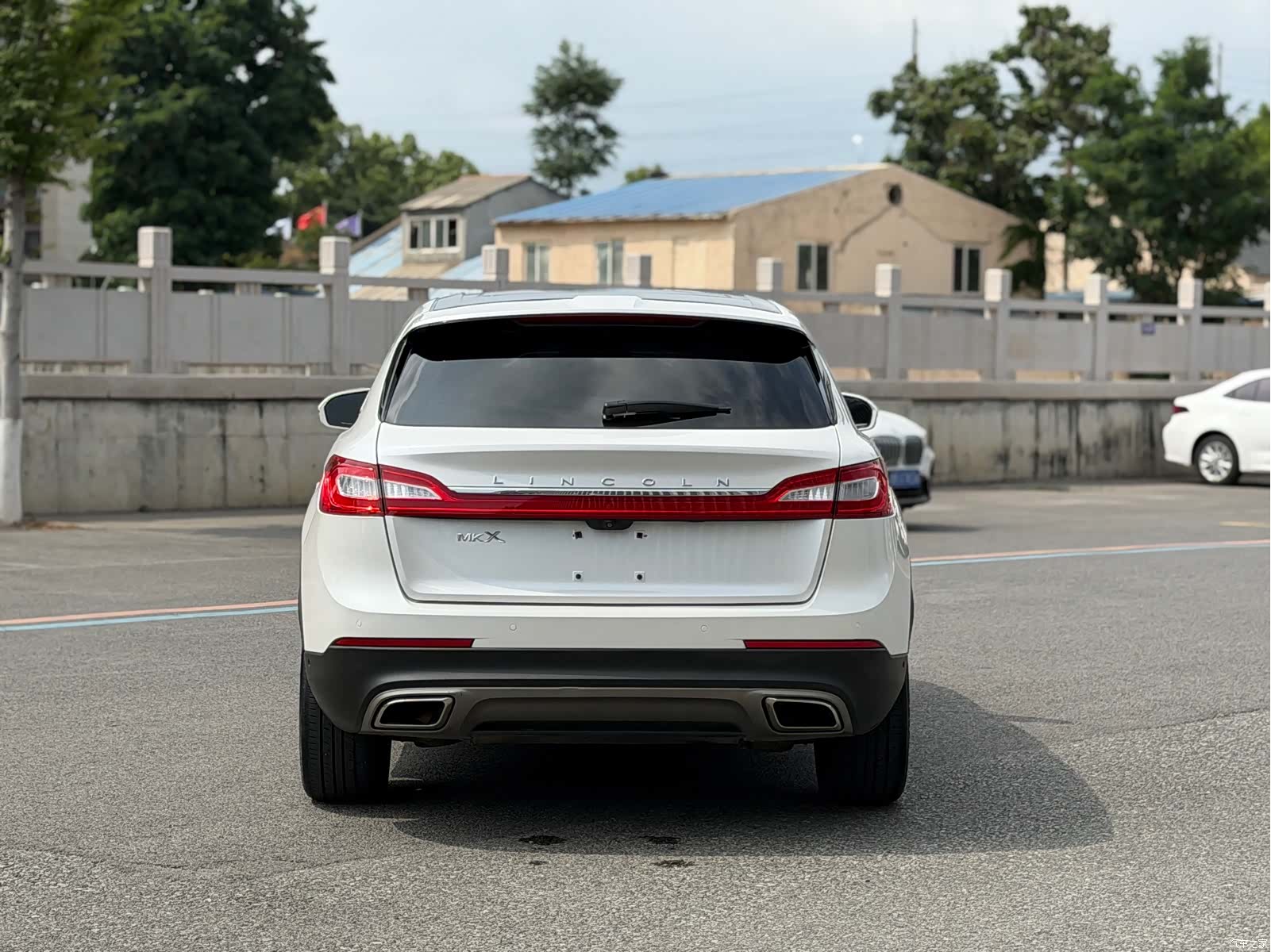 Lincoln MKX, 2016 14