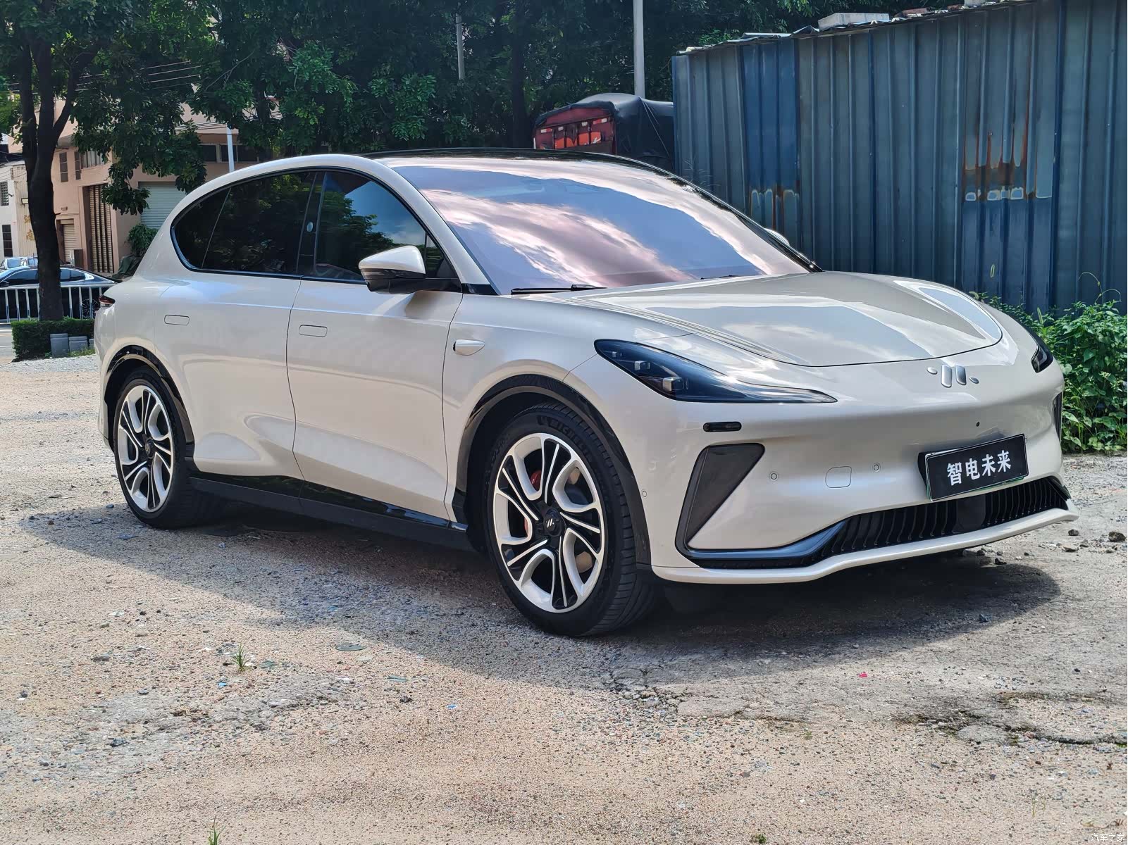 IM Motors LS7, 2023 3