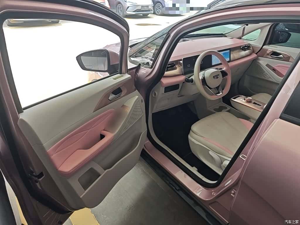Geely E, 2023 15
