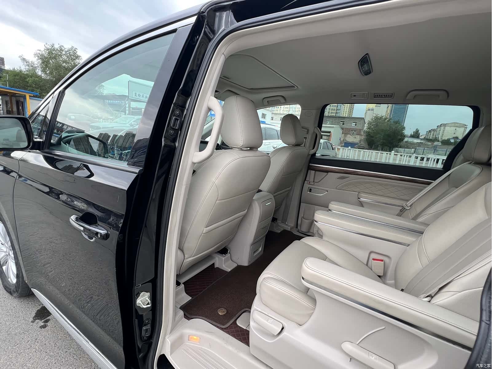Trumpchi M8, 2018 7