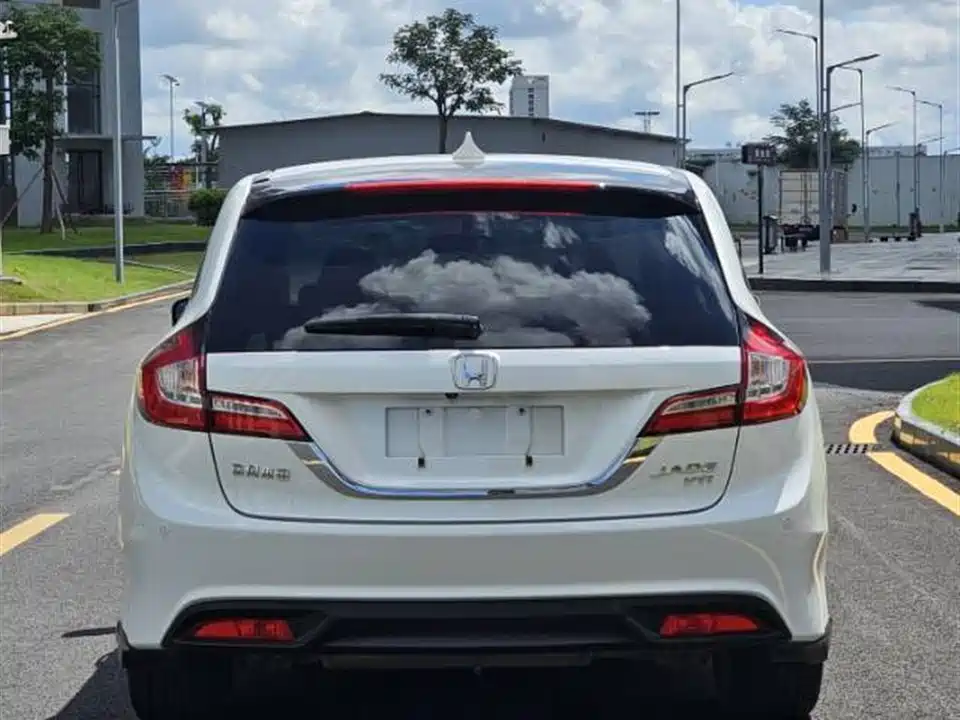 Honda Jade