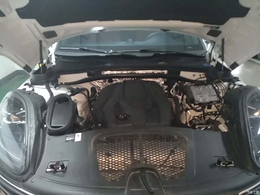 Porsche Macan, 2025 20