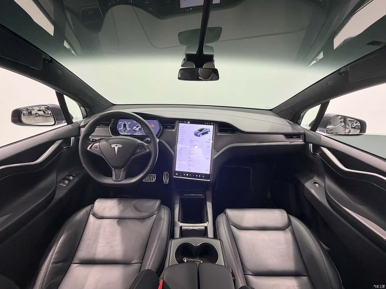 Tesla Model X, 2021 7