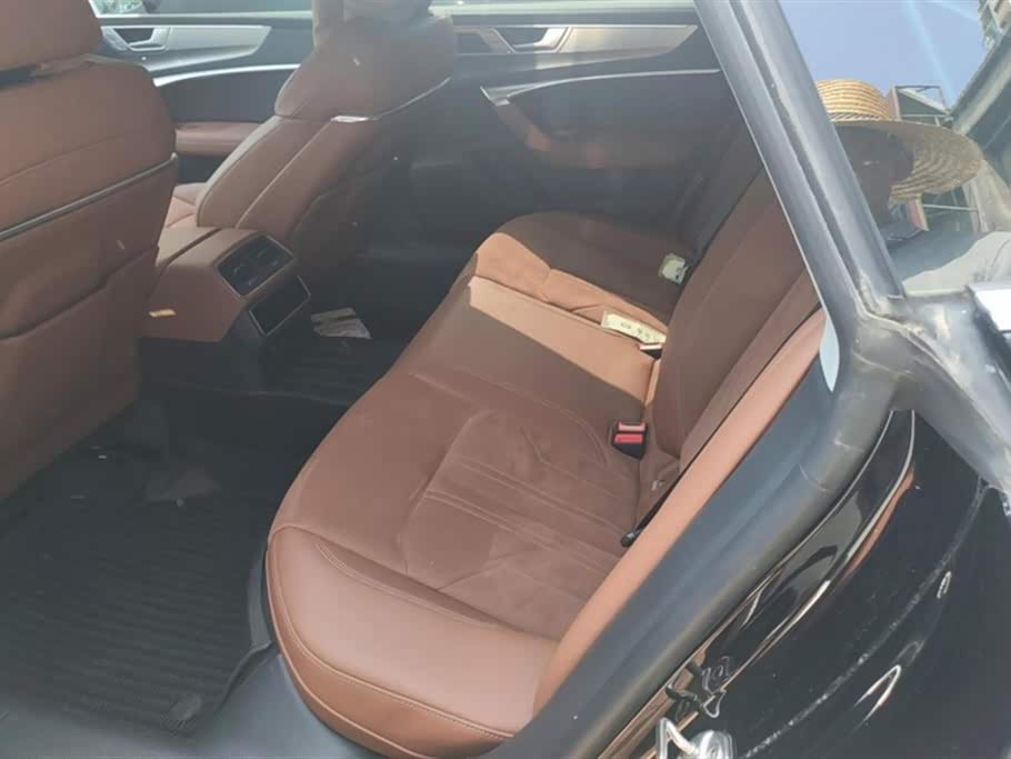 Audi A7L Audi A7L