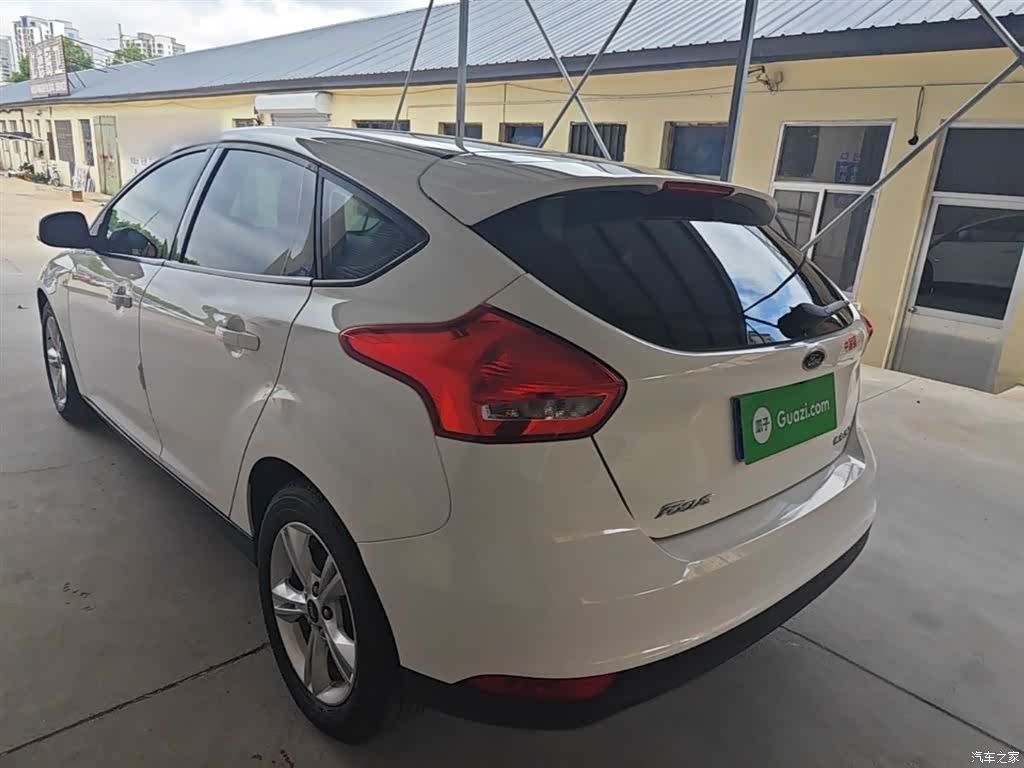Ford Focus, 2019 все фото