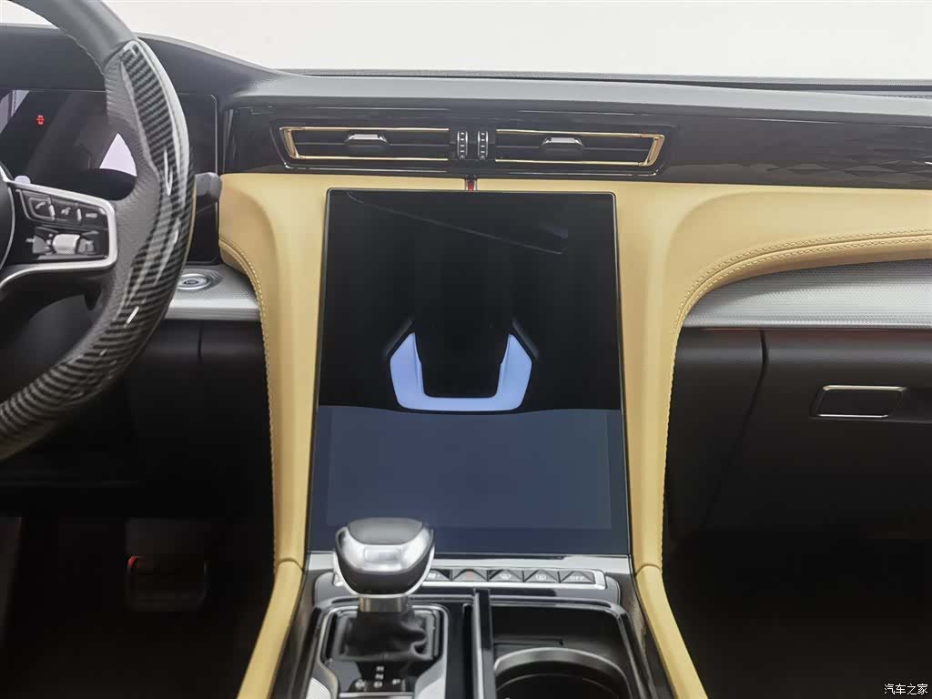 Hongqi H5, 2022 12