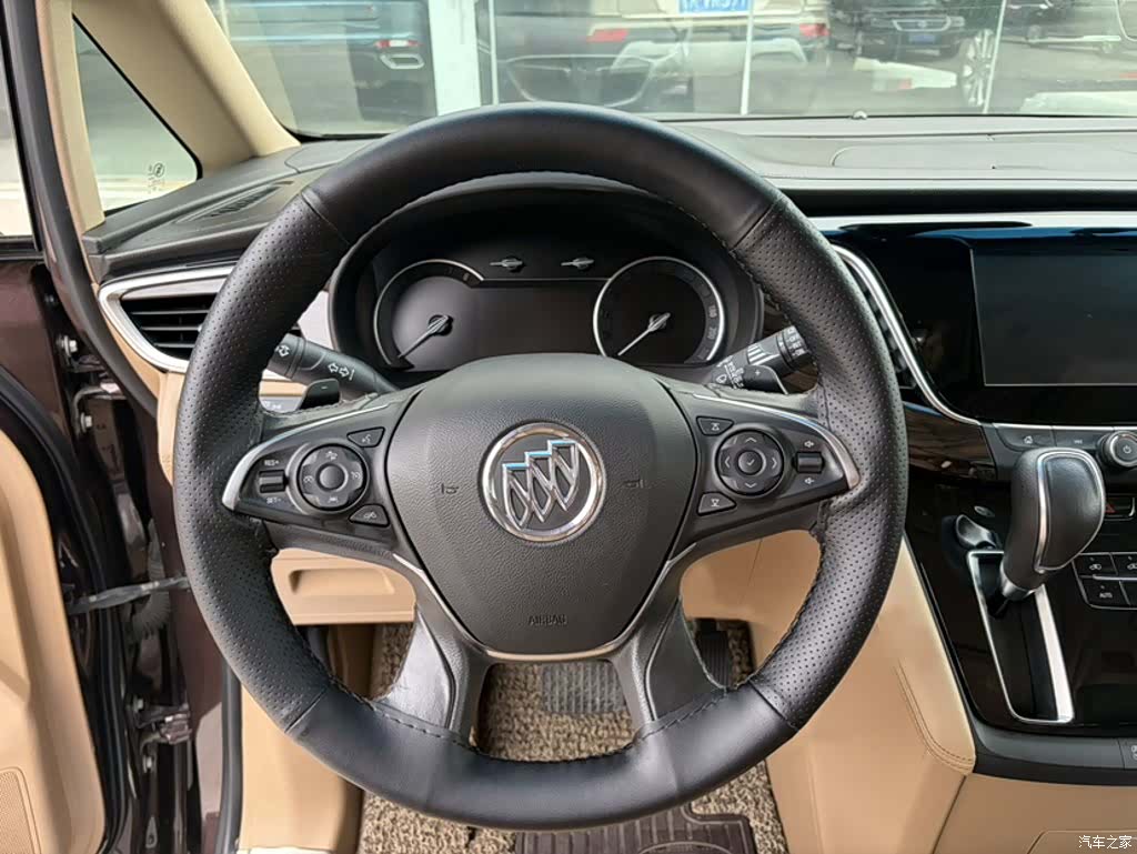 Buick GL8, 2018 10