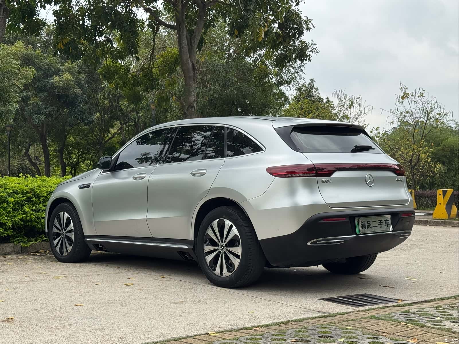 Mercedes-Benz EQC, 2021 6