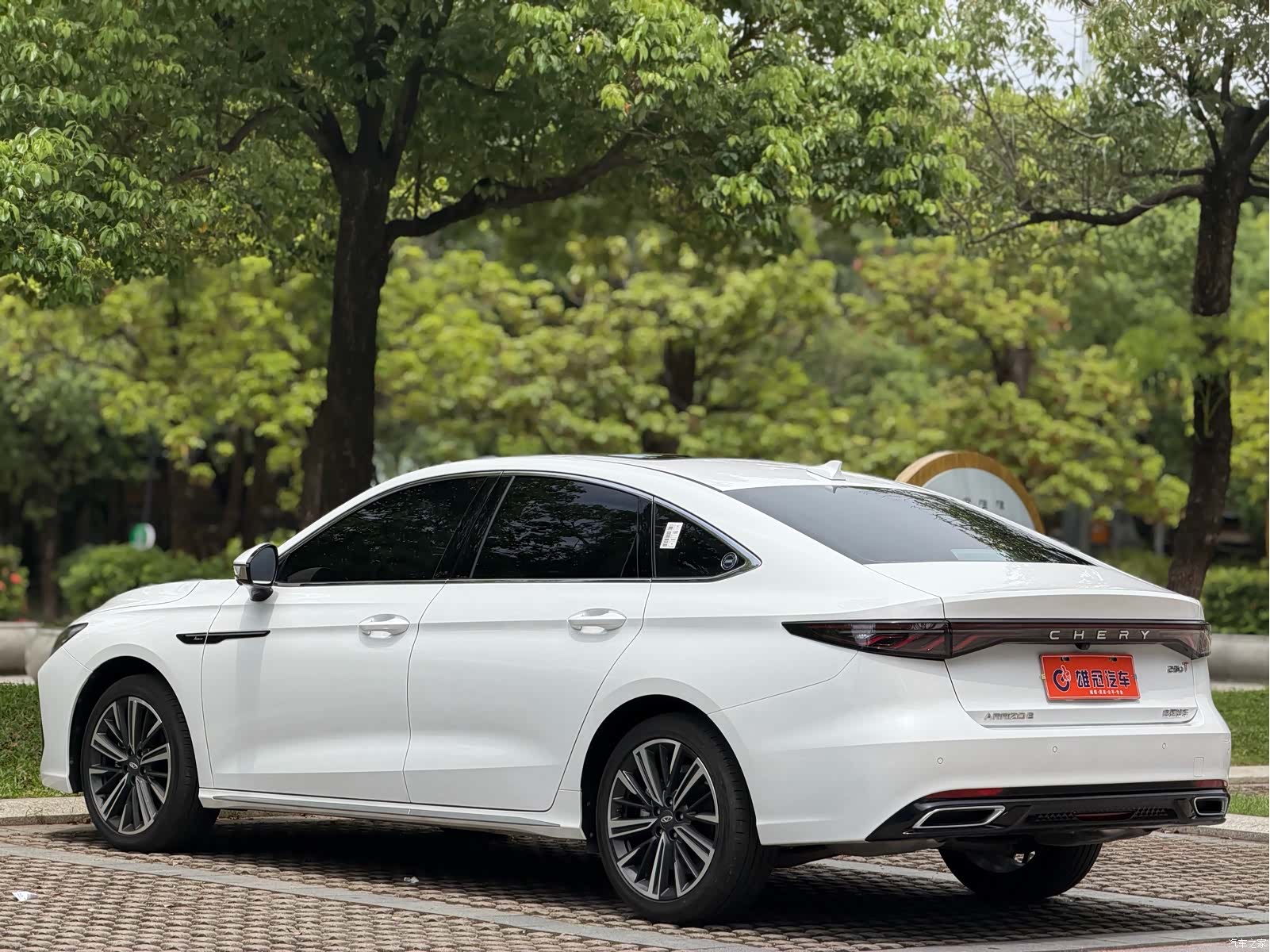 Chery Arrizo 8, 2025 все фото