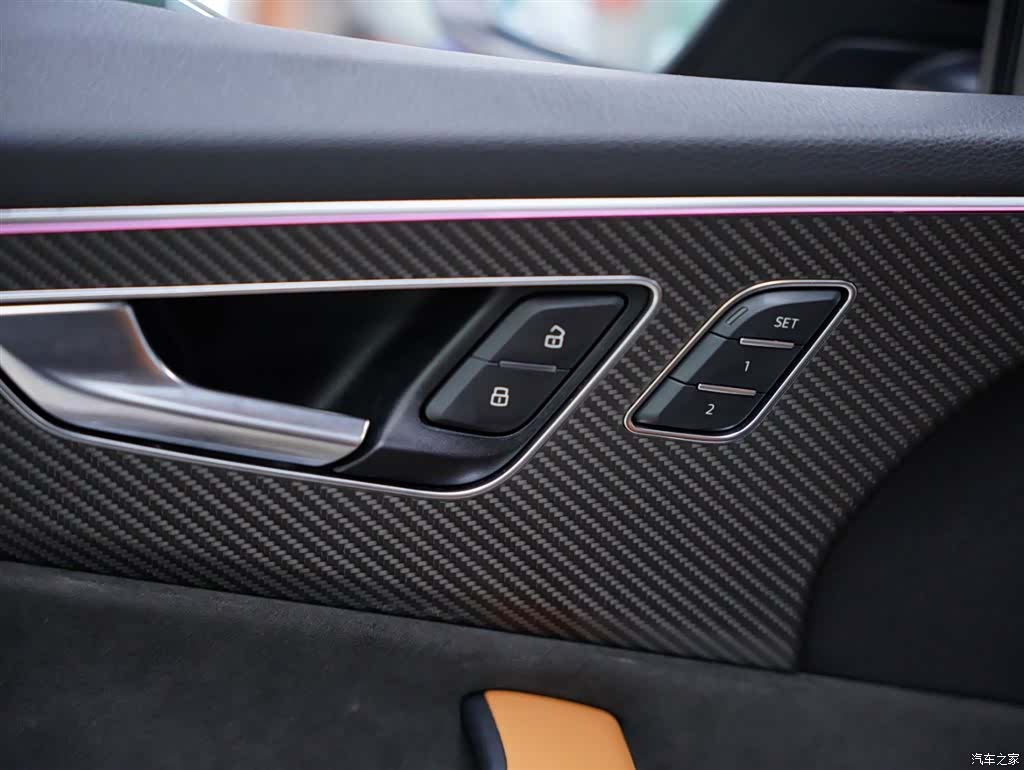 Audi Q8, 2021 34