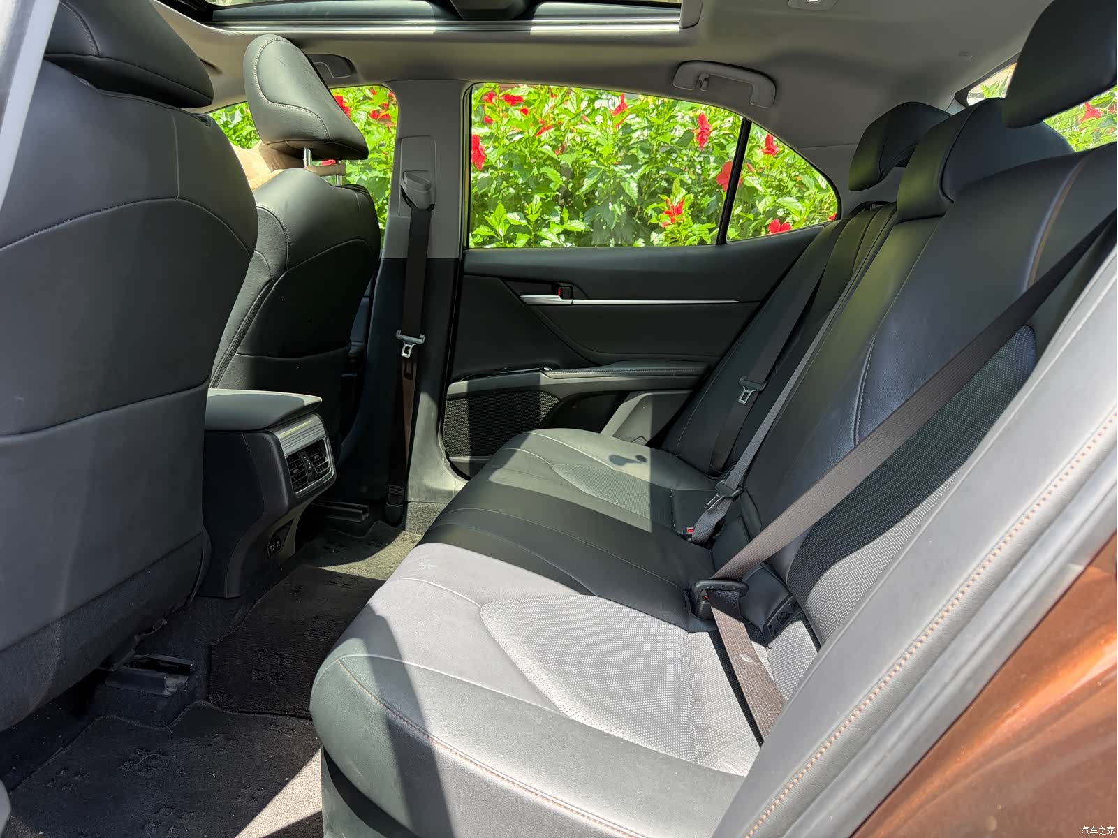 Toyota Camry, 2018 8