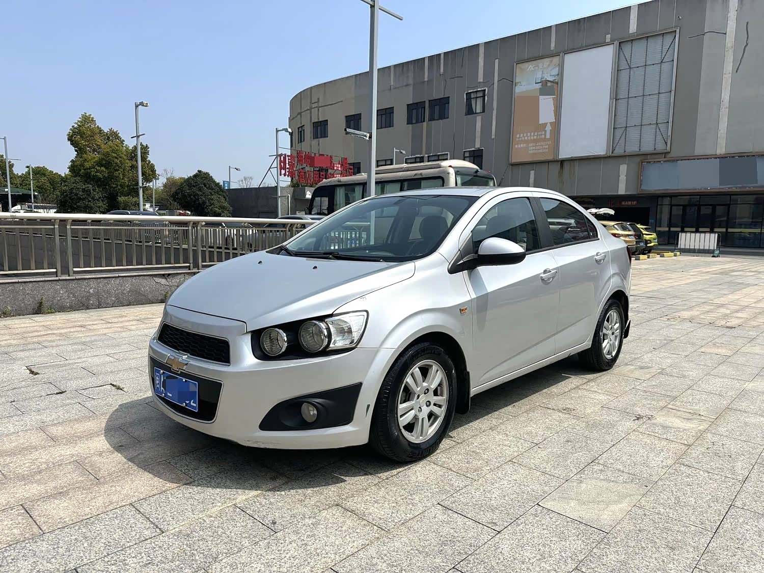 Chevrolet SE, 2013 1