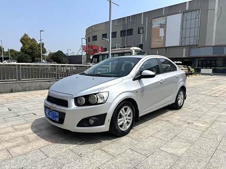 ��Ψŷ 2011�� ���� 1.4L AT SE