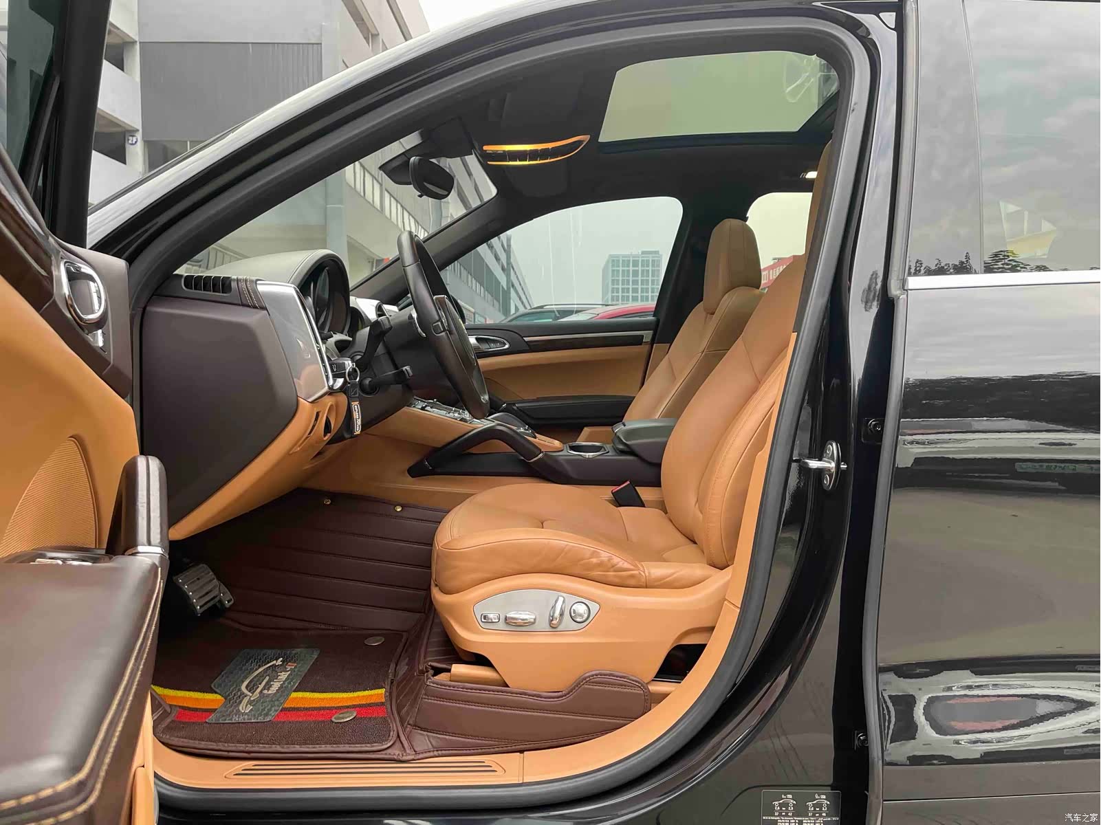 Porsche Cayenne, 2013 8