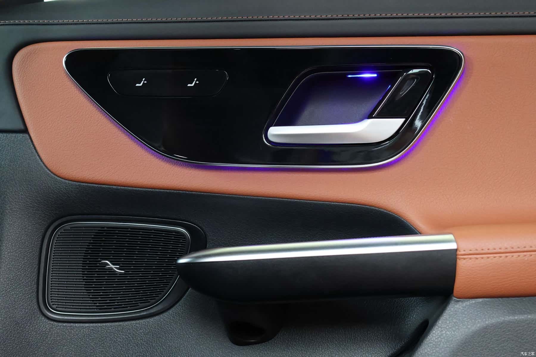 Mercedes-Benz GLC, 2023 16
