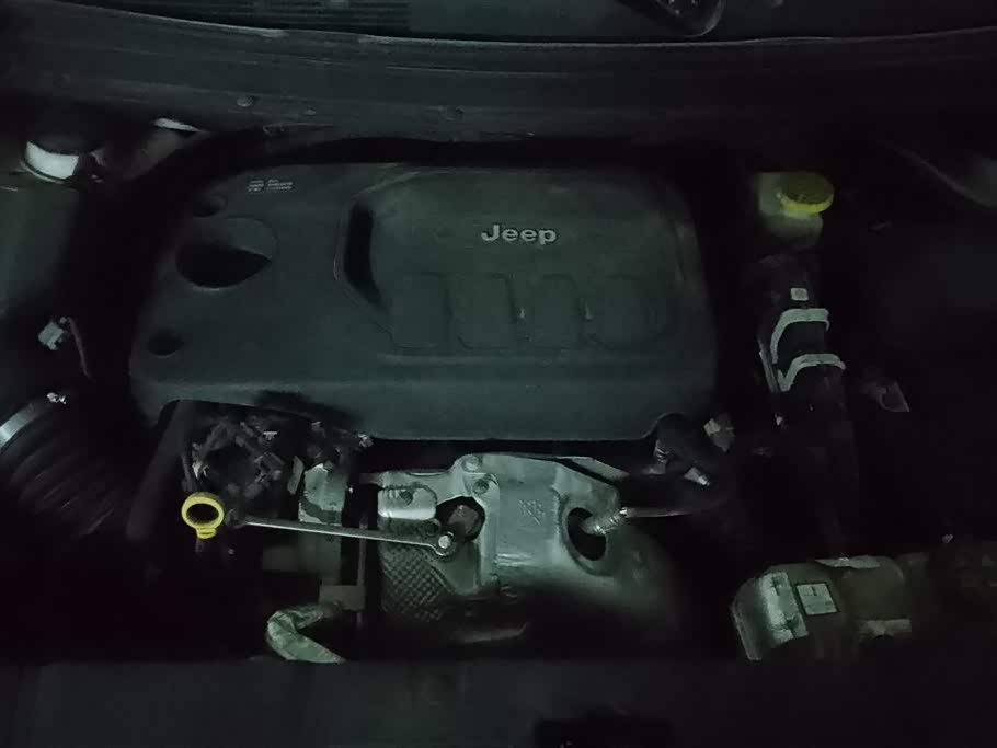 Jeep Commander